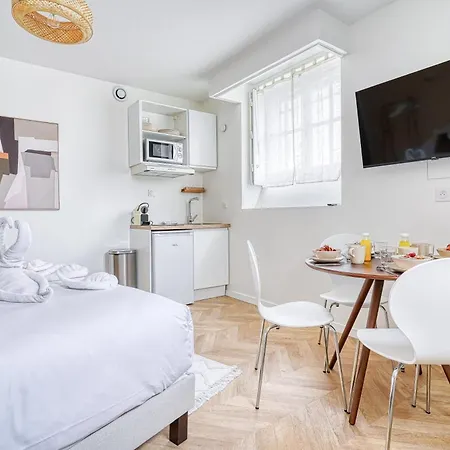 Apartment Quiet Air-conditioned - Close To Batignolles *