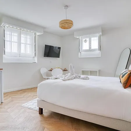 Quiet Air-conditioned - Close To Batignolles Apartment Paris